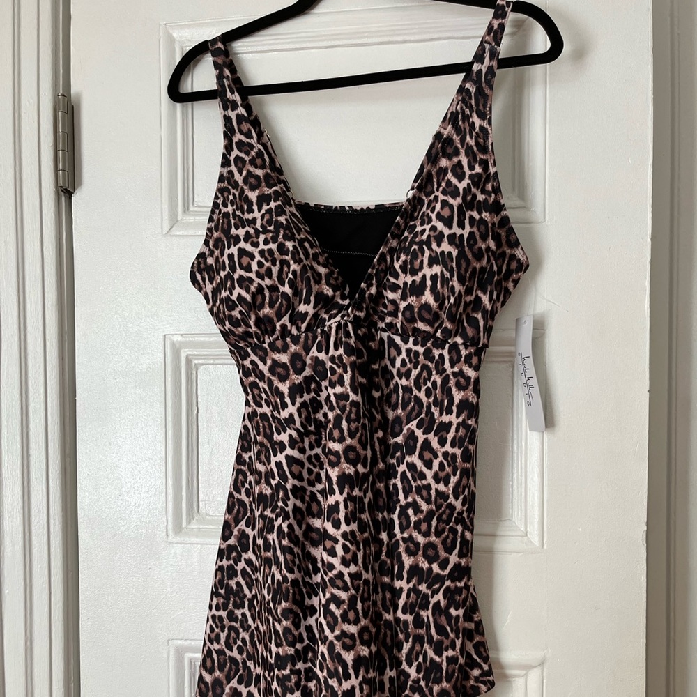 Nicole Miller NWT animal print one piece swimming suit